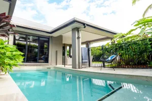 Image of Lush Tropical Retreat Heated Pool King Bed Netflix