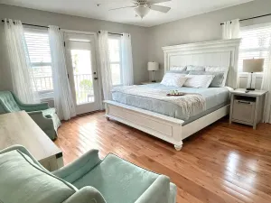 Image of Luxurious Ocean View Getaway!! Entire Home!