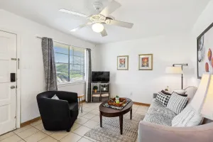 Image of NOLA-steps to Ochsner hospital