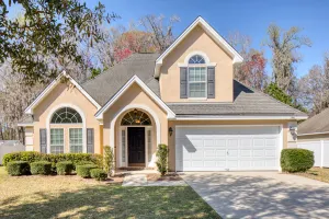 Image of Large private 4 BR home near SAV airport with TV in every bedroom