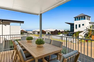 Image of Caves Beach Getaway
