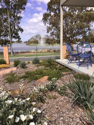 Image of LakeSide View