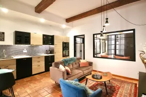 Image of Pézenas Cocoon