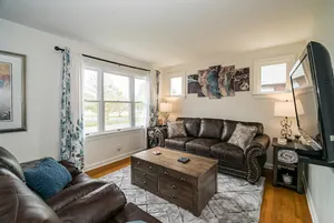 Image of Sweet Escape Near Historic Main Street & MO River