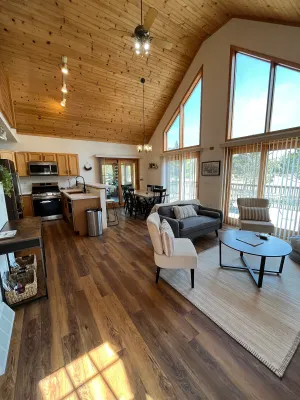 Image of Luxury Chalet on the Pines Golf Course!