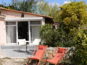 Image of Gorgous, independent studio with terraces