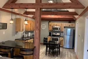 Image of Cozy 2-bedroom apartment Downtown Bourbon.