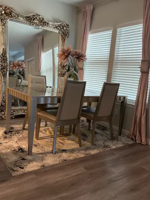 Image of Euqinartnub Nivre