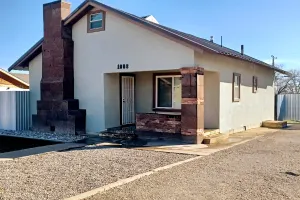 Image of La Casita de la 8