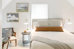 Image of Downtown & Campus★ Wifi★ W/D★ Netflix★ 2Br/1Ba★