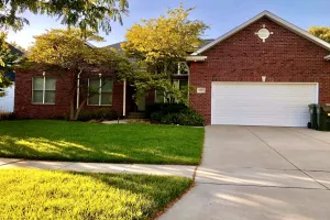 Image of 3,300sqft home:4BR/3.5BA/2 king beds/office/w-bar