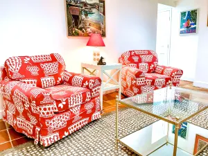 Image of Best Apt in Chevy Chase DC Big Sleeps 4-5, 4 blks to Metro