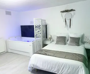 Image of Le Golf Balnéo - Cosy & SPA - Appartement