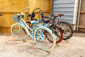 Image of ❤Charming Guesthouse downtown w/yard & FIREPIT