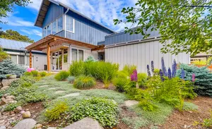 Image of Comfortable, private studio three blocks to downtown