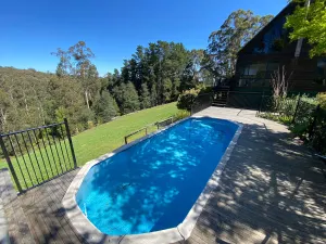Image of Spectacular 3 bedroom cabin next to state Forrest