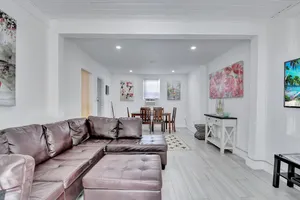 Image of Prime location, Pineapple district, walk to Atlantic, 1bd, pets