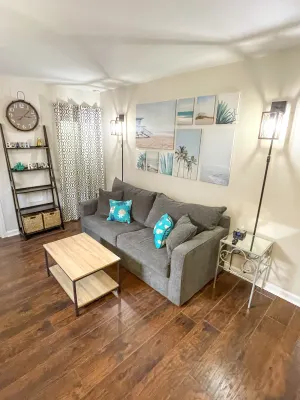 Image of Hot New 1 bdrm 1.5 blocks from beach and boardwalk