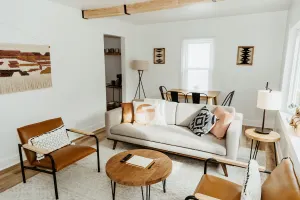 Image of \"The Lynn\" MODERN URBAN STAY w\/ Backyard