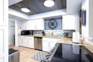 Image of Moody Moon Cottage 3bd with Pool Table 10min dfw