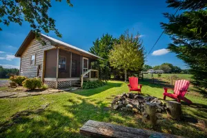 Image of ROOSTERS REST w\/ Hot Tub - Mountain Farm Getaway!!!