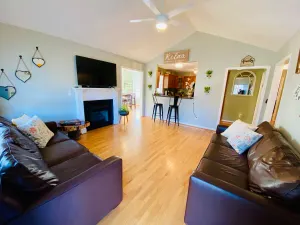 Image of **cozy country** *stargazing acre*