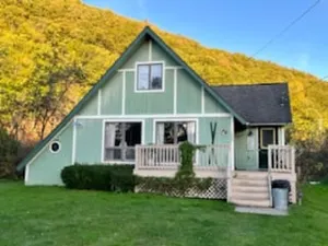 Image of Creekside Chalet