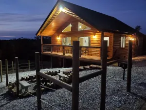 Image of Hafkey Cabin Escape 2 near Yosemite National Park