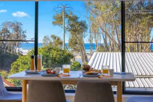 Image of Rainbow Beachhouse - deluxe, pristine location