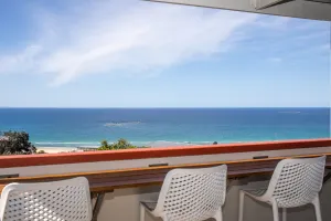 Image of BEST OCEAN VIEWS ON STRADDIE + SUNSET DECK