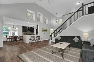 Image of Spacious & Modern Home with everything you need!