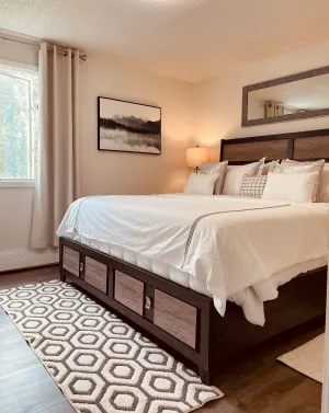 Image of Clean  roomy  newly renovated  Great home base.