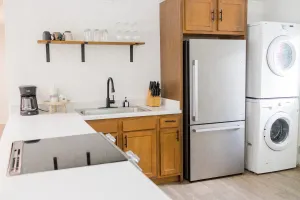 Image of THE ROSE: modern+cozy home close to Keeneland & UK