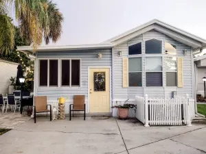 Image of Albey at the Beach