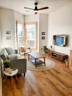 Image of Main Street apt 2 blocks from Lake Superior!