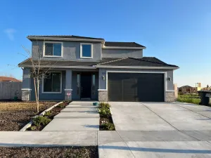 Image of Spacious 5BD Home w EV charger near Sequoia Ntl Pk