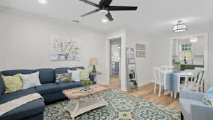 Image of Cottage Row: Gardiner