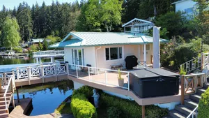 Image of Unique Lake Goodwin Waterfront Cabin with Hot Tub