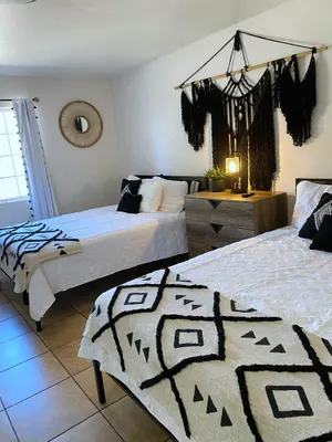 Image of Gorgeous Boho Style One Bedroom Studio\/Desert Getaway