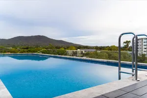 Image of The Hamptons - Lux 2 Bed 2 Bath, Pool - Central Location