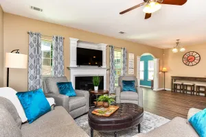 Image of Relaxing Greer 6BR\/11bed home near dtown & GSP