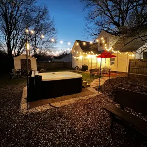 Image of Hot tub heaven w\/ 12 ft ceilings + stunning bath