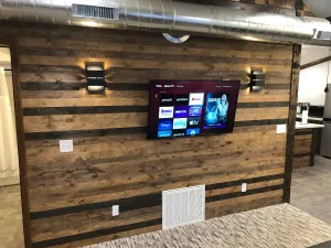 Image of Lyndale - Industrial Retreat Close to the Denny