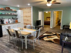 Image of B - New near Jamestown Dock