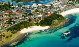 Image of Ocean Crest On Pebbly - Winner 2024 & 2025!