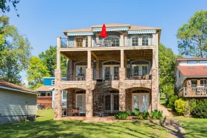 Image of Nashville Lakehouse on Old Hickory, Two Foot Cove!