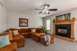 Image of •Spacious 4 - bedroom 2 king beds•