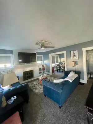 Image of Cozy Craftsman