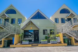 Image of Annie's Place - a downtown, mezzanine apartment