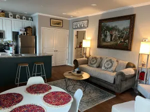 Image of Stylish 1BR 2 Beds Near VSU SGMC Wild Adveture